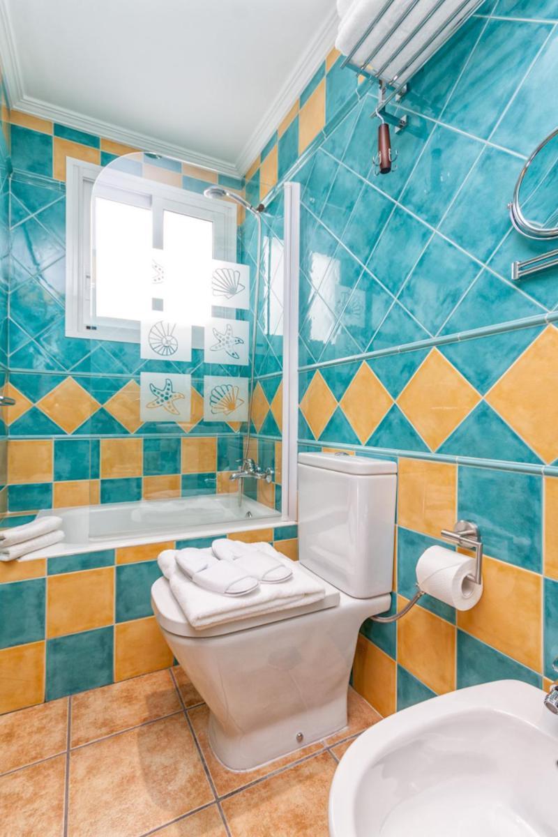 Boutique Hotel Pueblo เบนัลมาเดนา ภายนอก รูปภาพ