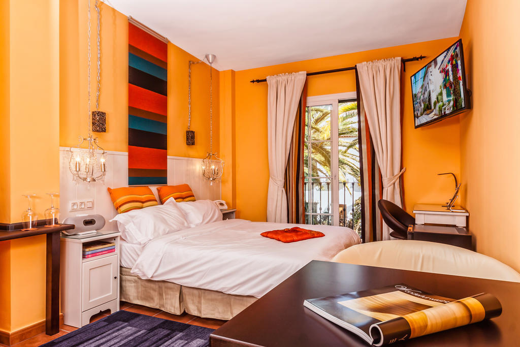 Boutique Hotel Pueblo เบนัลมาเดนา ภายนอก รูปภาพ